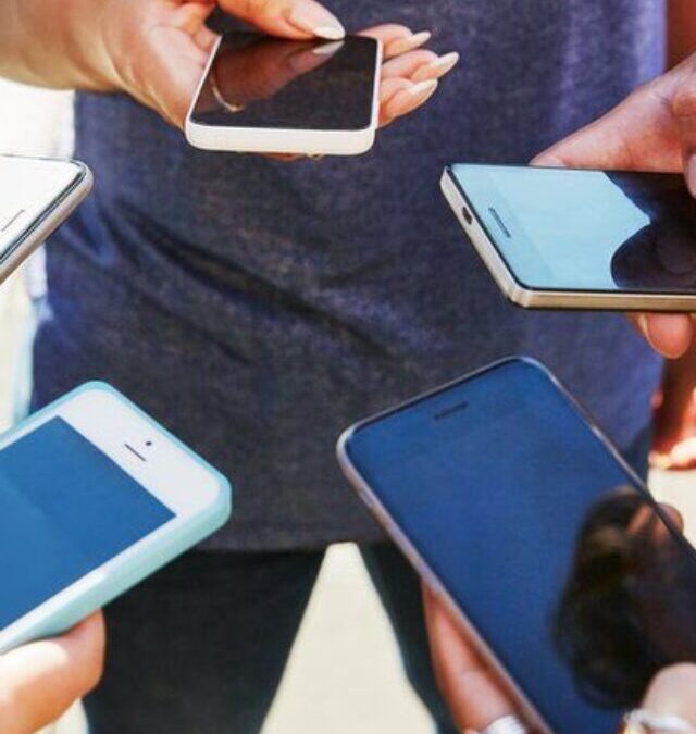 Upcoming Top 5 Smart Phones Lunch In India 2022