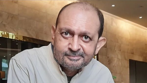  Bollywood Celebrity Akhil Mishra 