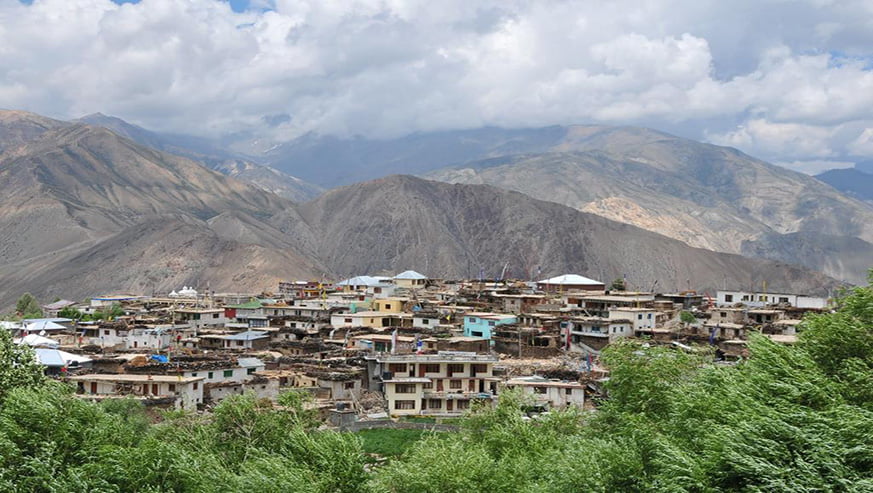 उत्तराखंड की कुछ शानदार और शांतिपूर्ण जगहें Explore serene Uttarakhand - New Year getaway, peace, and beauty