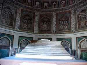 Kala Taj Mahal, Burhanpur, Shahnawaz Khan, black marble, Taj Mahal history