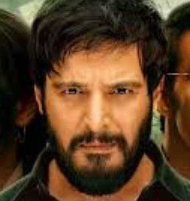 “Sikandar Ka Muqaddar: Does This Thriller Hold a World of New Hopes?”