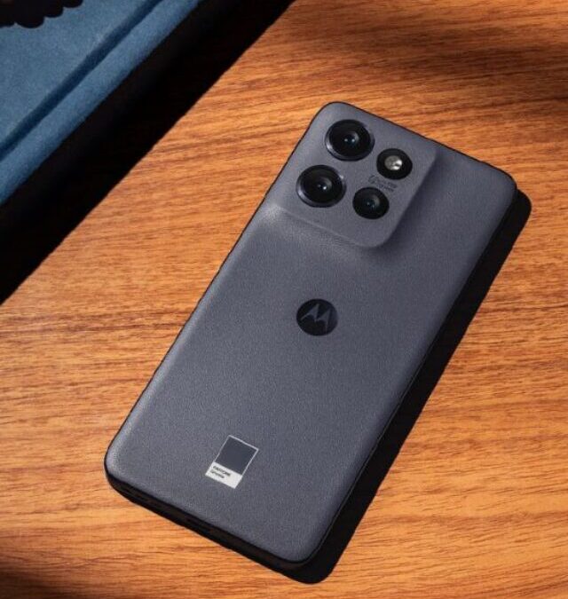 “Motorola Moto S50: The Ultimate 5G Smartphone with 300MP Camera and 12GB RAM”