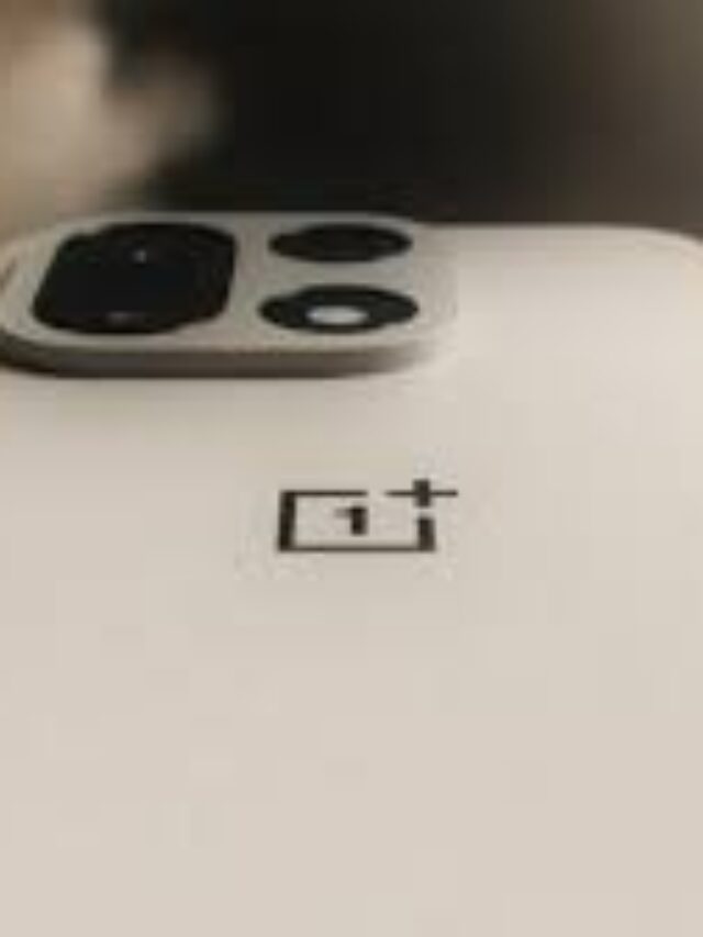 OnePlus 15 Creates a Storm! ₹5,000 Power Banks Fail Before Its 7,300mAh Battery and Rocket Charging