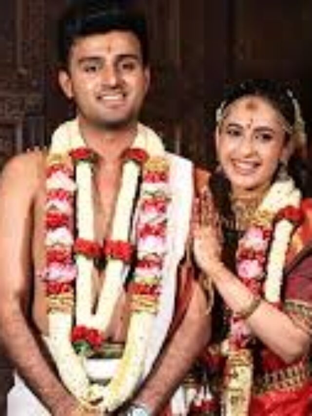 PM Modi Salman Shah Rukh Attend Wedding Who Is Disha Sharma Viral Mystery